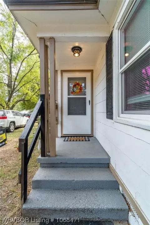 Exterior - 1415 N 37th St, Fort Smith, AR 72904 photo 5 of 14