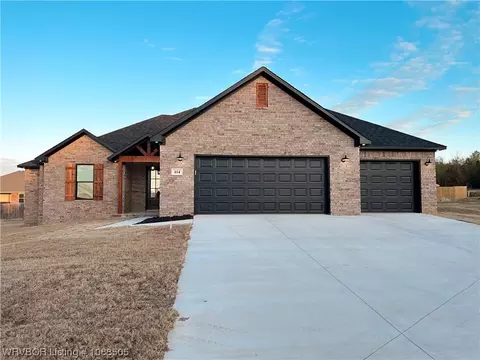 414 Stoneledge, Lavaca, AR 72941
