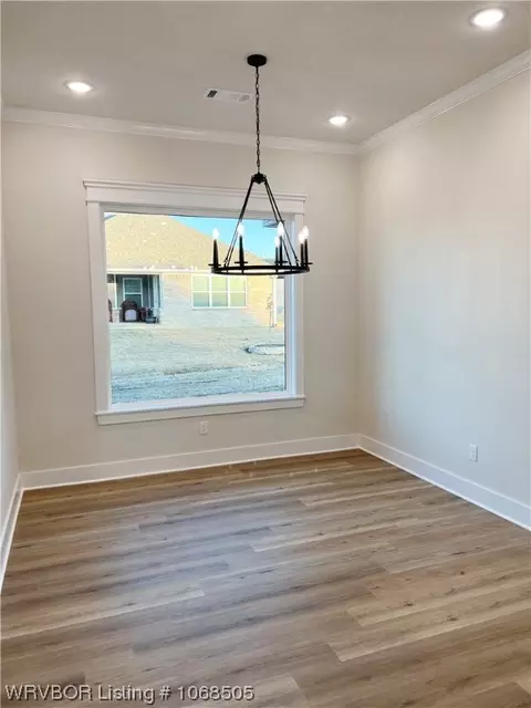 Dining - 414 Stoneledge, Lavaca, AR 72941 photo 1 of 1