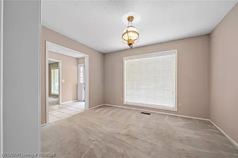 8001 Dover Cir, Fort Smith, AR 72903 photo 12
