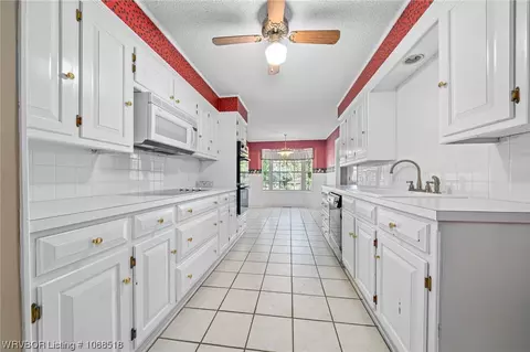 8001 Dover Cir, Fort Smith, AR 72903 photo 6