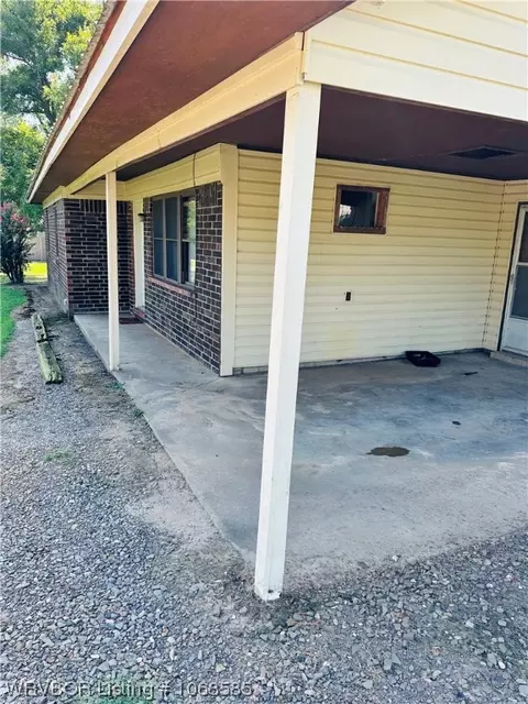Exterior - 104 E Pryor Ave, Pocola, OK 74902 photo 7 of 11