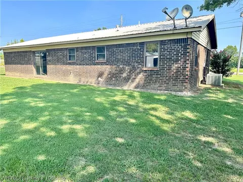 Exterior - 104 E Pryor Ave, Pocola, OK 74902 photo 5 of 11