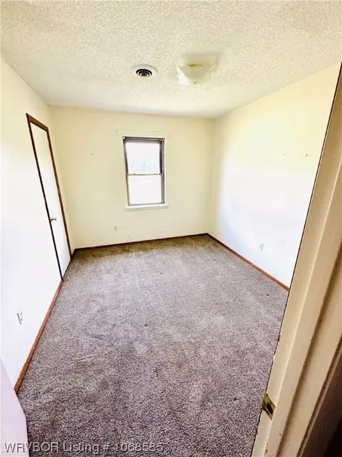 Other - 104 E Pryor Ave, Pocola, OK 74902 photo 3 of 5