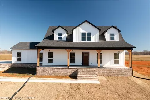 134 Windflower Ln, Van Buren, AR 72956