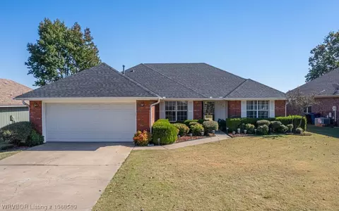 9405 Darlington Cir, Fort Smith, AR 72908