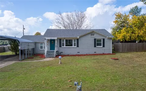 3 Crape Myrtle Rd, Van Buren, AR 72956