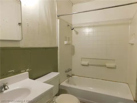 104 Howard St, Pocola, OK 74902 photo 7