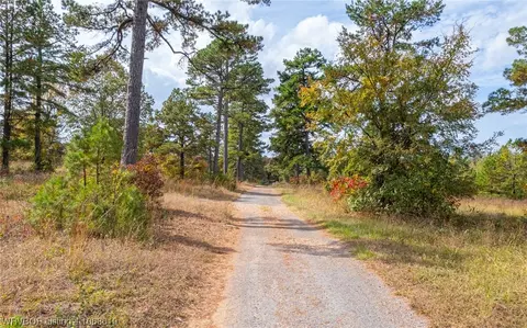 5945 Tyro Rd, Hackett, AR 72937