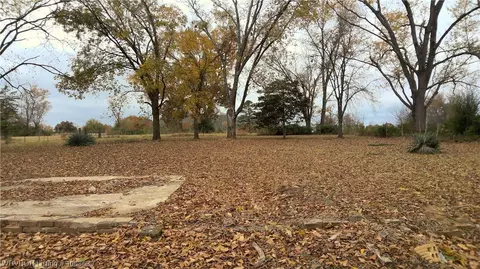 View/Area - 1806 N 5th, Paris, AR 72855 photo 2 of 4