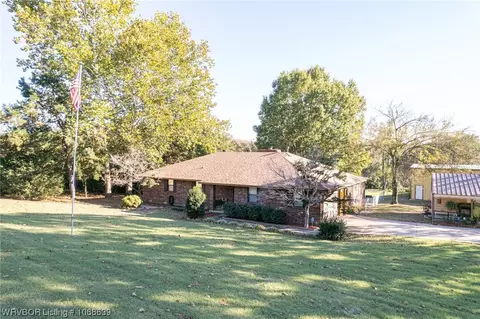 2007 W Center St, Greenwood, AR 72936