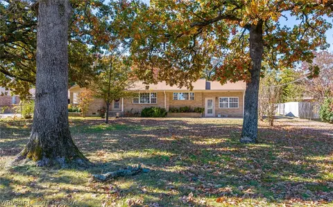 Exterior - 8820 Highway 271, Fort Smith, AR 72908 photo 2 of 12