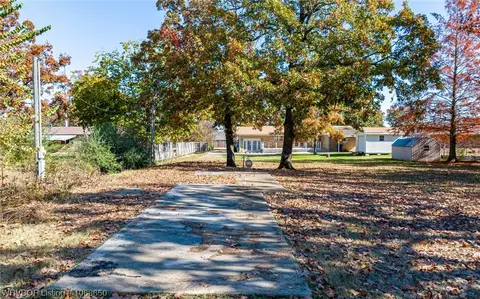Exterior - 8820 Highway 271, Fort Smith, AR 72908 photo 10 of 12