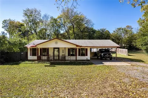 2124 Harrison St, Van Buren, AR 72956