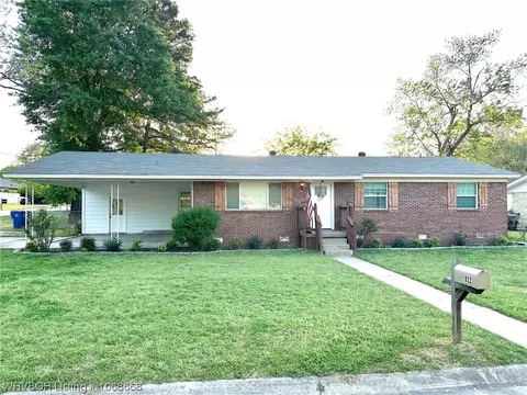1922 71st St, Fort Smith, AR 72903