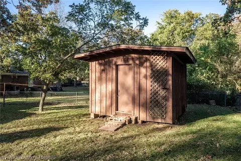 3615 S 31st St, Fort Smith, AR 72901 photo 5