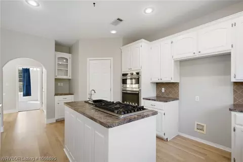 Kitchen - 3621 Coventry Ln, Fort Smith, AR 72908 photo 7 of 7