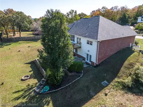 Exterior - 3621 Coventry Ln, Fort Smith, AR 72908 photo 4 of 6