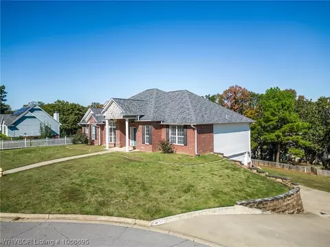 Exterior - 3621 Coventry Ln, Fort Smith, AR 72908 photo 5 of 6