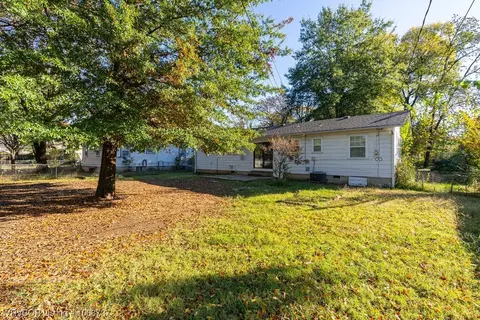 4506 27th St, Fort Smith, AR 72901 photo 4