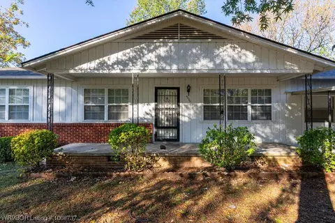 4506 27th St, Fort Smith, AR 72901