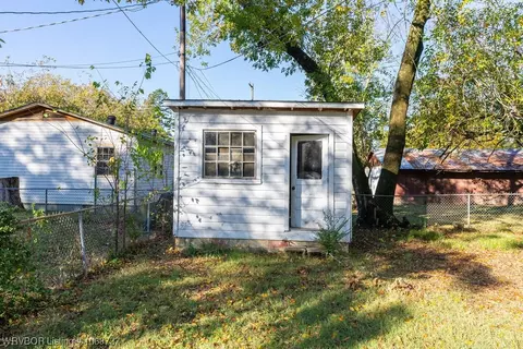 4506 27th St, Fort Smith, AR 72901 photo 3