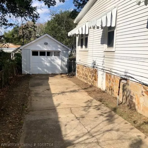 1429 N 37th St, Fort Smith, AR 72904 photo 11