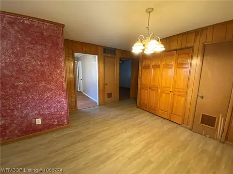 207 Cloos Circle Dr, Ozark, AR 72949 photo 6