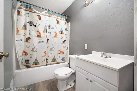 Bath - 2218 N 27th St, Fort Smith, AR 72904 photo 1 of 1