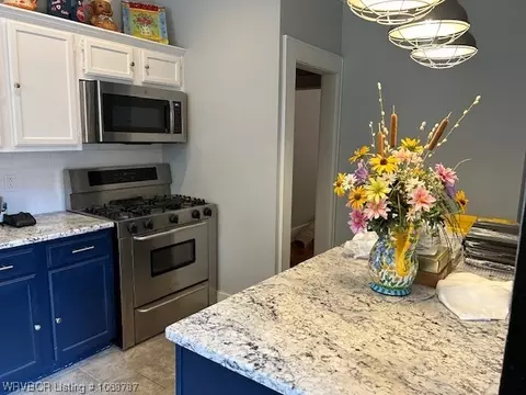 Kitchen - 2323 S 26th St, Fort Smith, AR 72901 photo 2 of 3