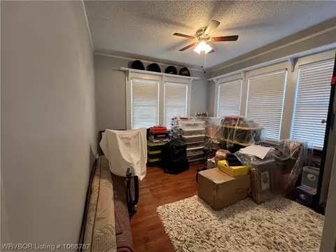 Living - 2323 S 26th St, Fort Smith, AR 72901 photo 4 of 8