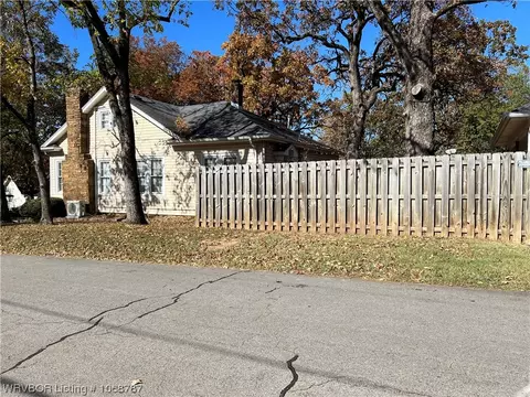 Exterior - 2323 S 26th St, Fort Smith, AR 72901 photo 12 of 13