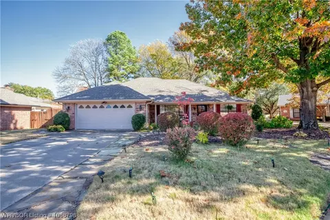 2527 S 48th Ct, Fort Smith, AR 72903 photo 4