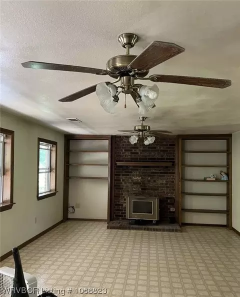3716 E Highway 250, Waldron, AR 72958 photo 14