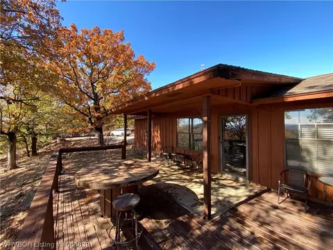 1121 Idlewood Ln, Hackett, AR 72937