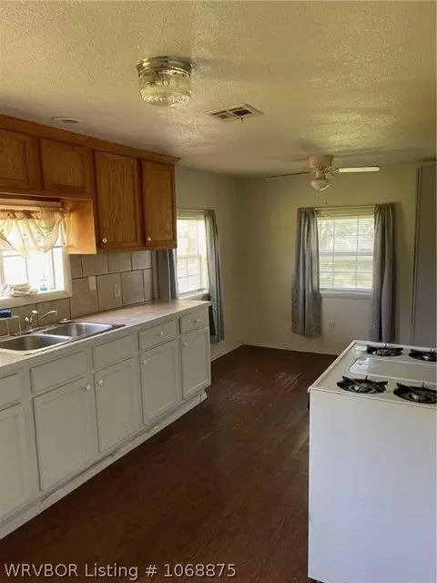 205 Gin St, Gans, OK 74936 photo 13