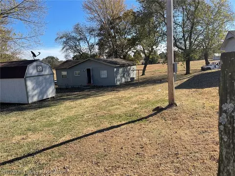 205 Gin St, Gans, OK 74936 photo 8