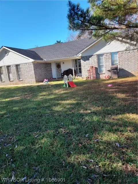 23374 Jenson Ln, Shady Point, OK 74956