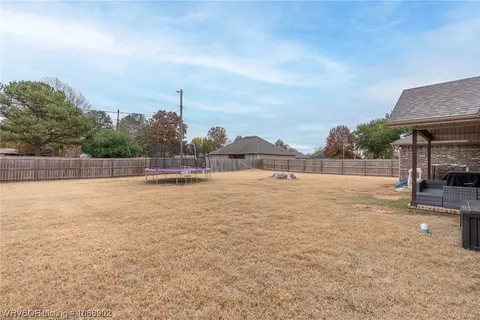 Exterior - 528 Cromer Ln, Alma, AR 72921 photo 9 of 19