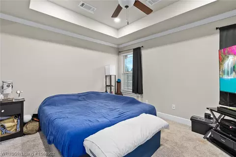 Bedroom - 528 Cromer Ln, Alma, AR 72921 photo 8 of 9
