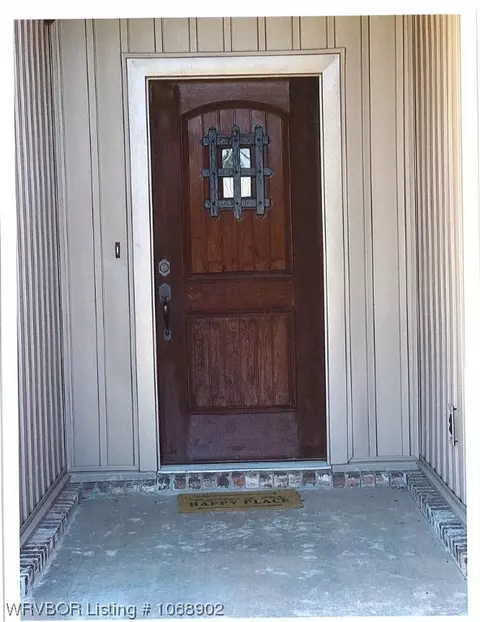 Exterior - 528 Cromer Ln, Alma, AR 72921 photo 8 of 19