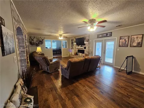Living - 900 7th St, Paris, AR 72855 photo 4 of 4