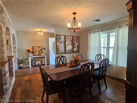 Dining - 900 7th St, Paris, AR 72855 photo 2 of 3