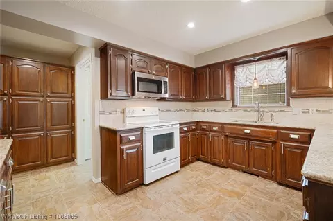 406 Deerwood Loop, Greenwood, AR 72936 photo 15