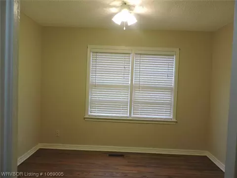1806 Garner Ln, Fort Smith, AR 72901 photo 17