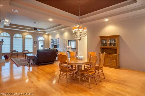 Dining - 1021 96 Hwy, Mansfield, AR 72944 photo 1 of 3