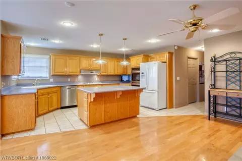 Kitchen - 1021 96 Hwy, Mansfield, AR 72944 photo 1 of 3