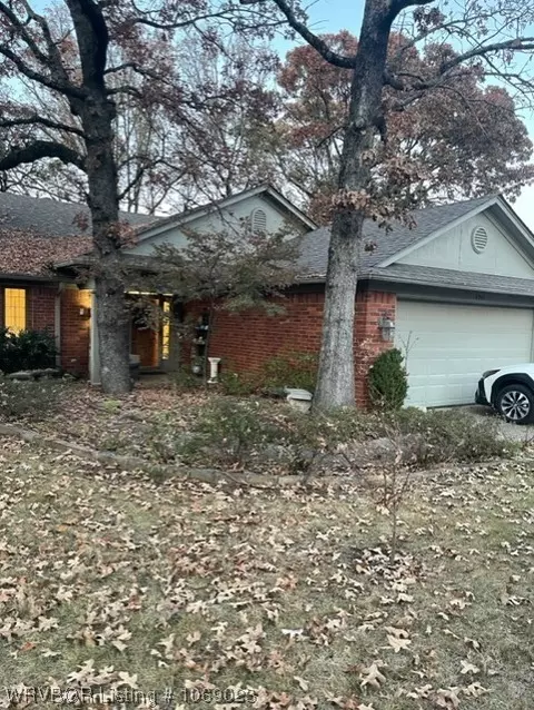 Exterior - 2911 Gary St, Fort Smith, AR 72901 photo 2 of 7