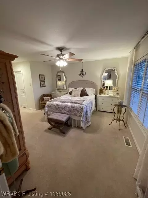 Bedroom - 2911 Gary St, Fort Smith, AR 72901 photo 1 of 3