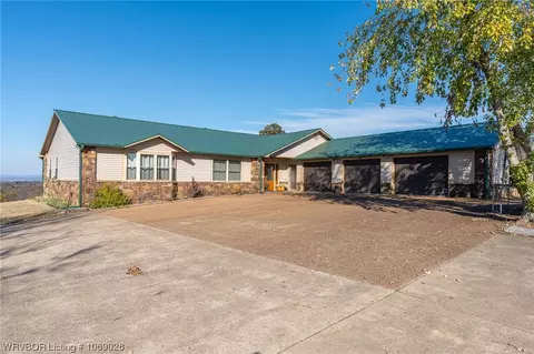 1600 Old Military Rd, Paris, AR 72855